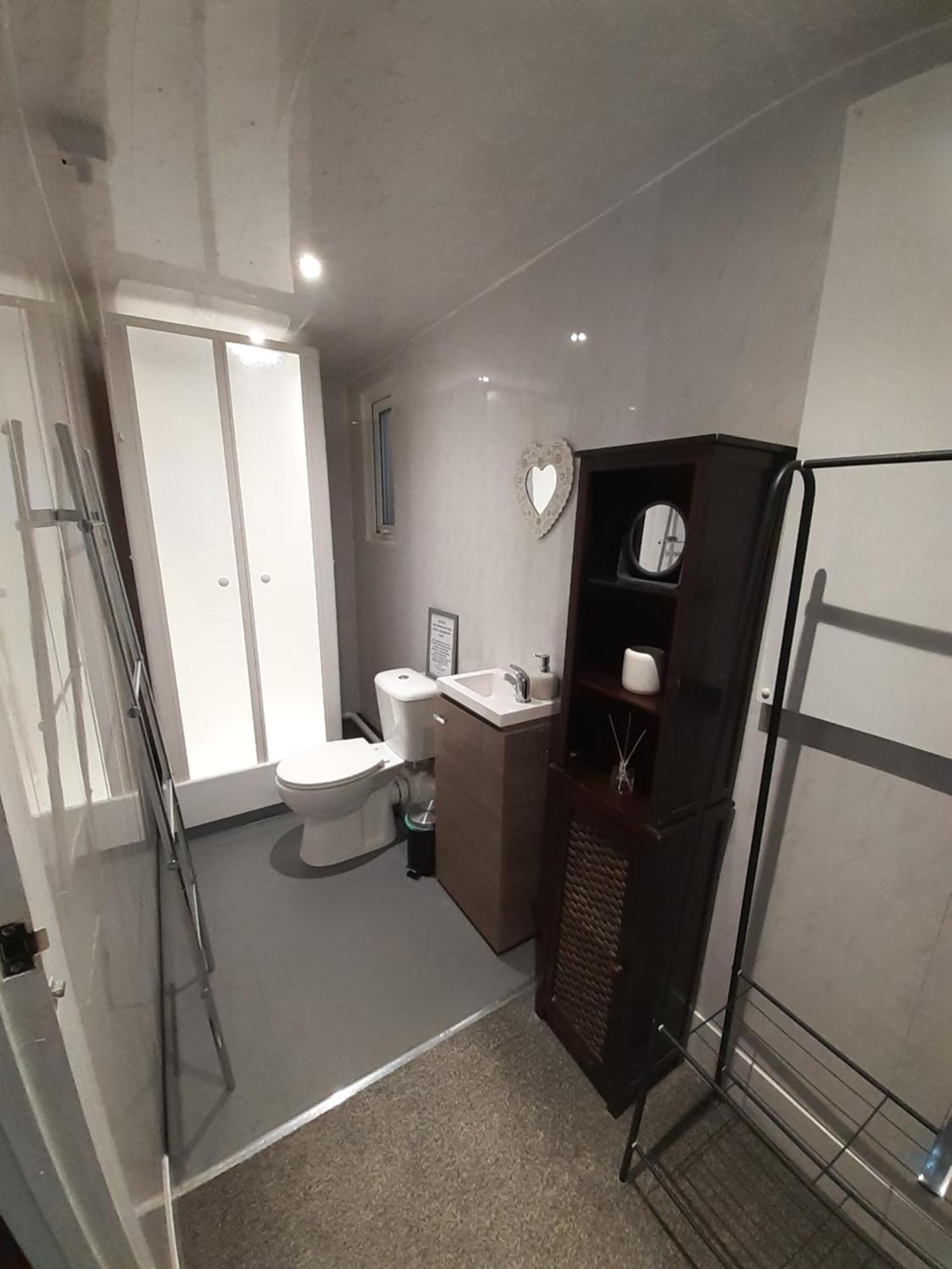 Ramblers Rest Apartment Meopham  Bagian luar foto